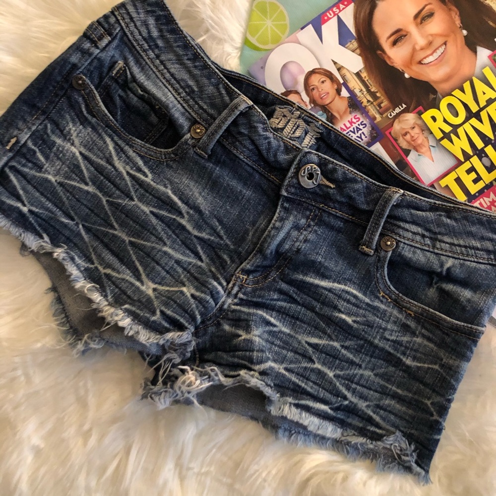 SPJ Distressed Denim Short